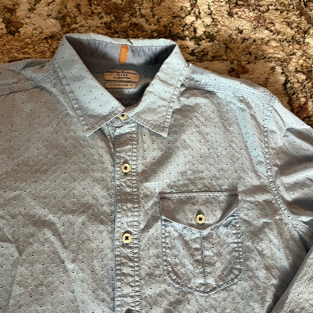 Tommy Bahama Men’s Light Blue Button-Up Shirt